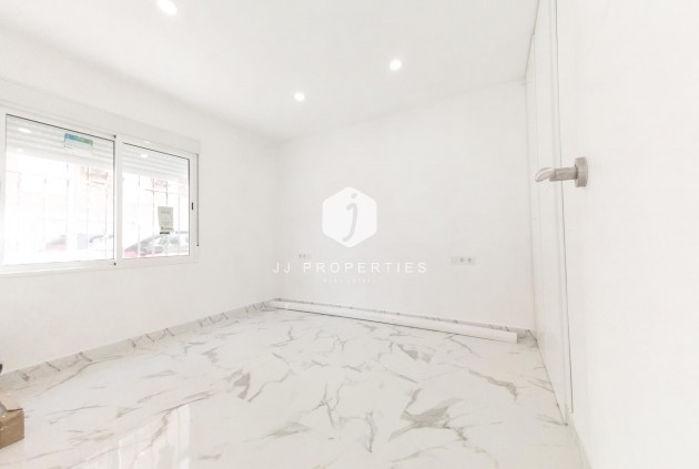 Tweedehands - Appartement / flat -
Torrevieja - Playa de los Naufragos