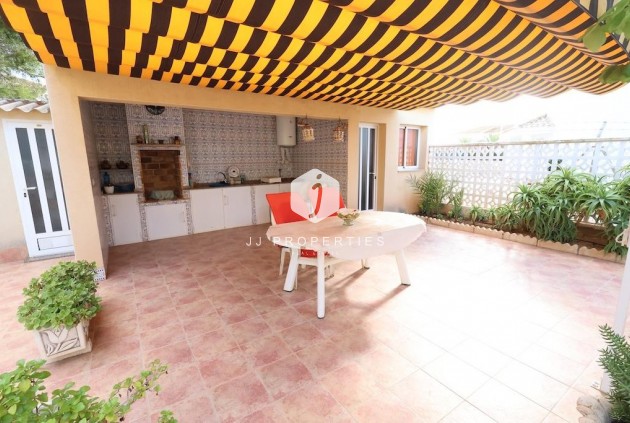 Resale - Villa -
Orihuela Costa - Costa Blanca