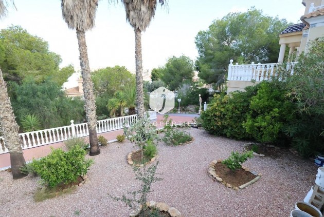 Resale - Villa -
Orihuela Costa - Costa Blanca
