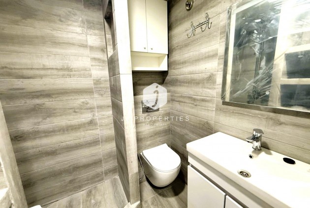 Resale - Duplex -
Torrevieja - Centro