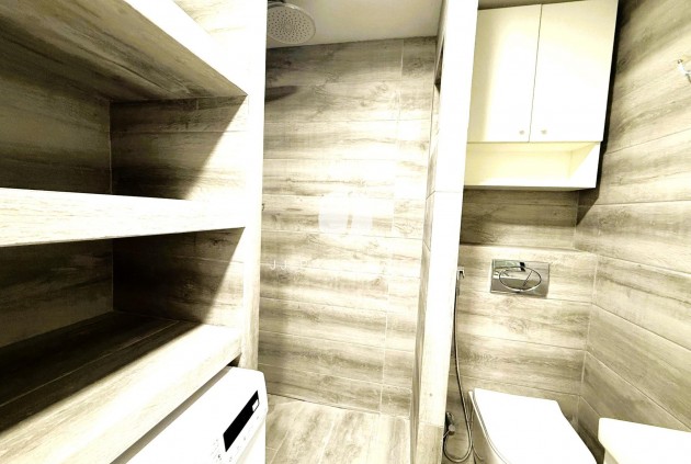 Resale - Duplex -
Torrevieja - Centro