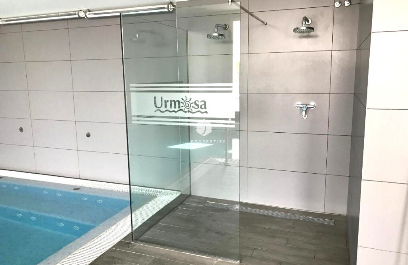 Z drugiej ręki - Mieszkanie w bloku -
Los Dolses - Inland