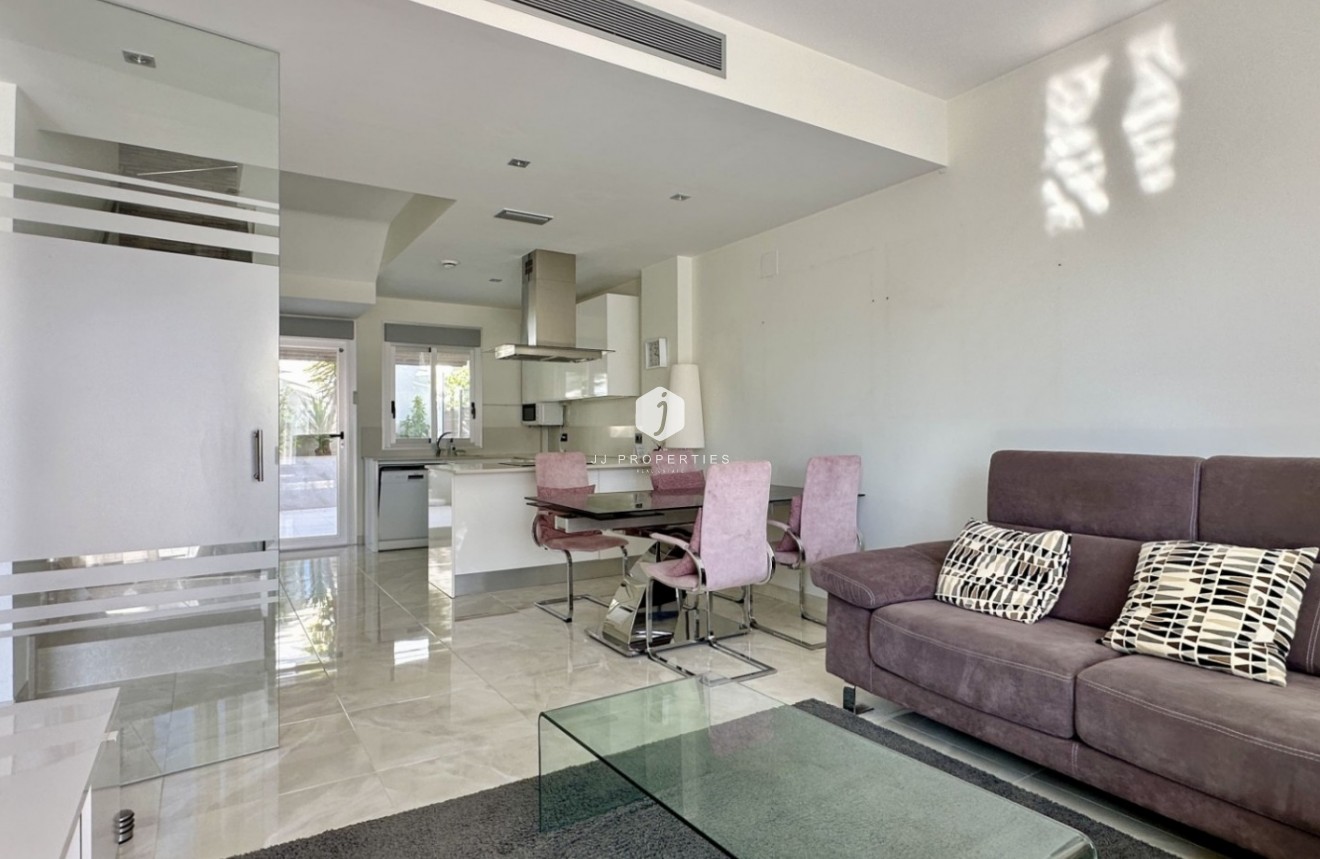 Z drugiej ręki - Villa -
Orihuela Costa - Costa Blanca