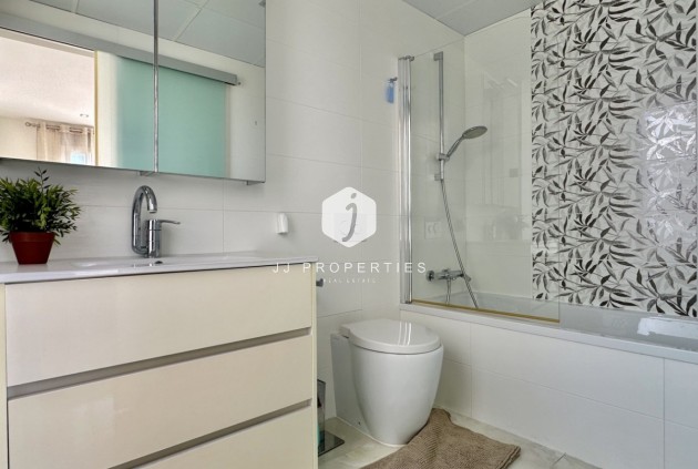 Z drugiej ręki - Villa -
Orihuela Costa - Costa Blanca