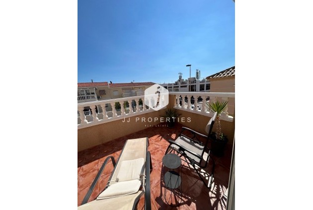 Z drugiej ręki - Bungalow -
Torrevieja - aguas nuevas