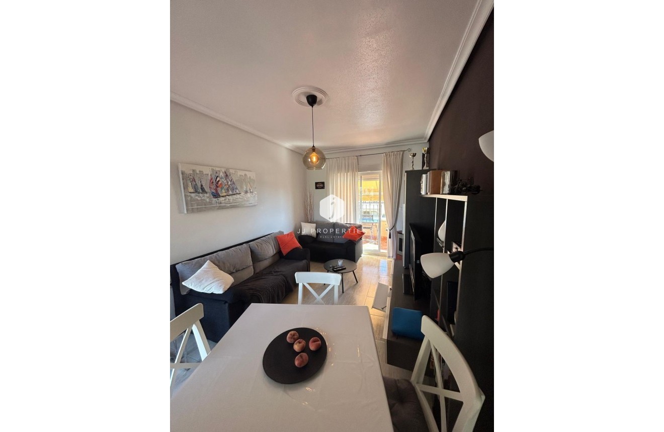 Z drugiej ręki - Bungalow -
Torrevieja - aguas nuevas