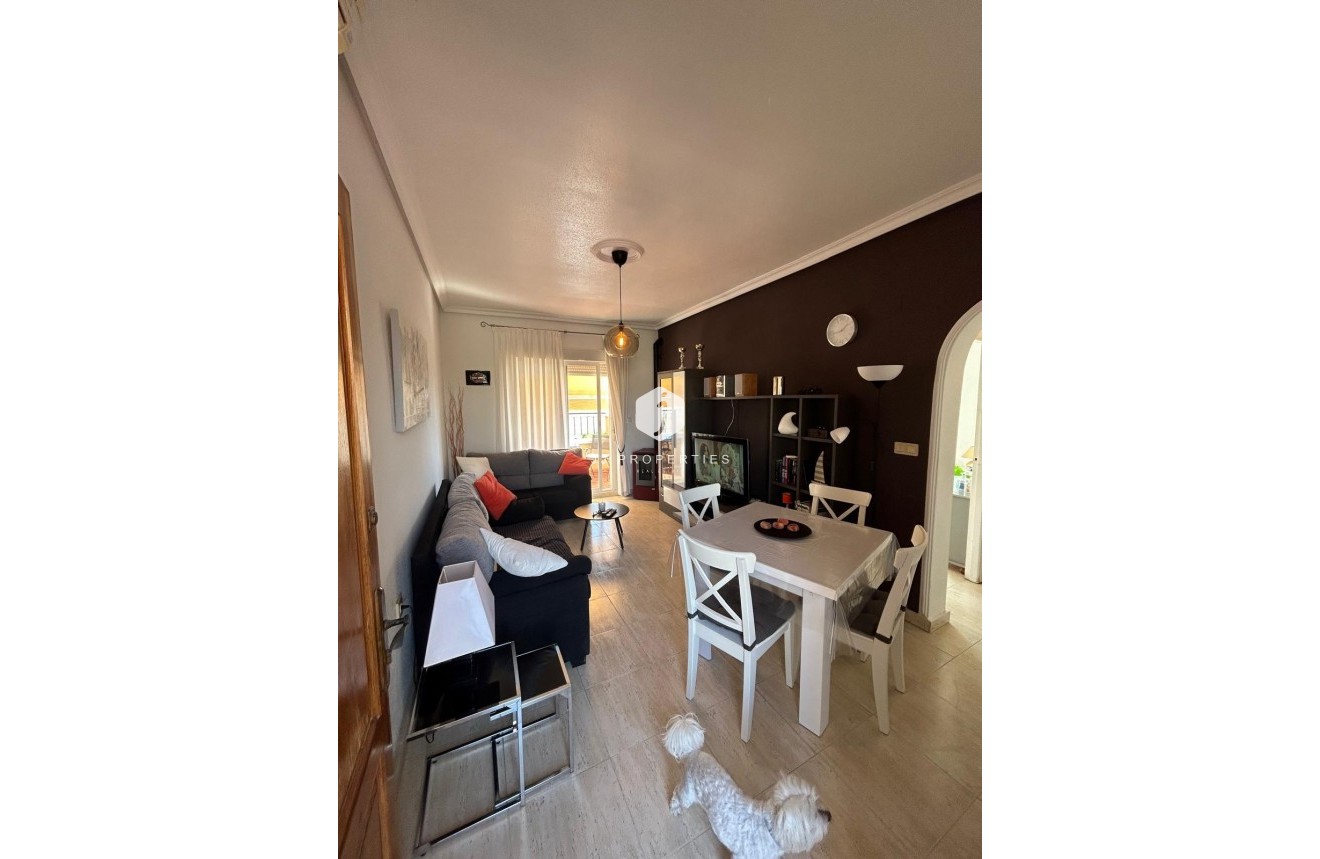 Z drugiej ręki - Bungalow -
Torrevieja - aguas nuevas