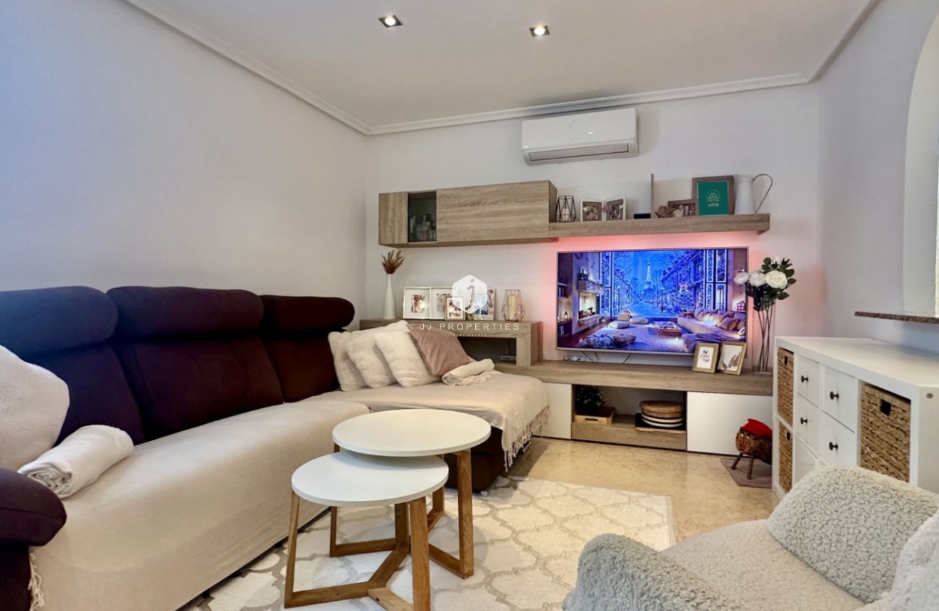 Tweedehands - Chalet -
Orihuela Costa - Costa Blanca