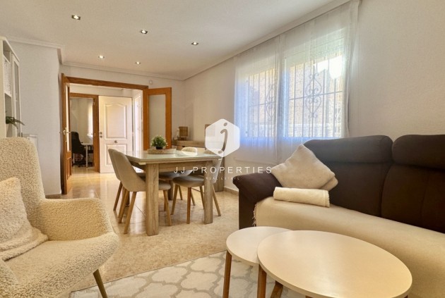 Tweedehands - Chalet -
Orihuela Costa - Costa Blanca