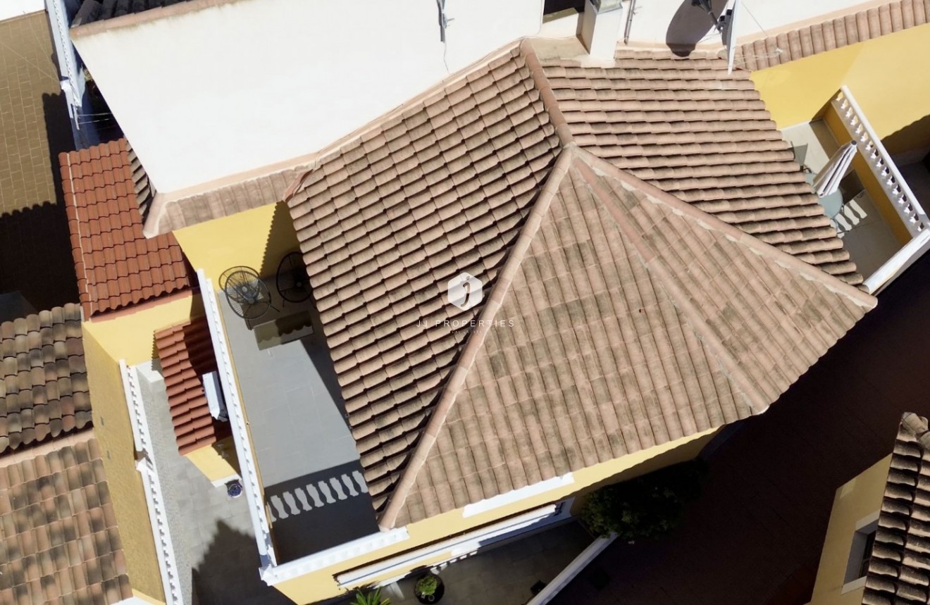 Tweedehands - Chalet -
Orihuela Costa - Costa Blanca