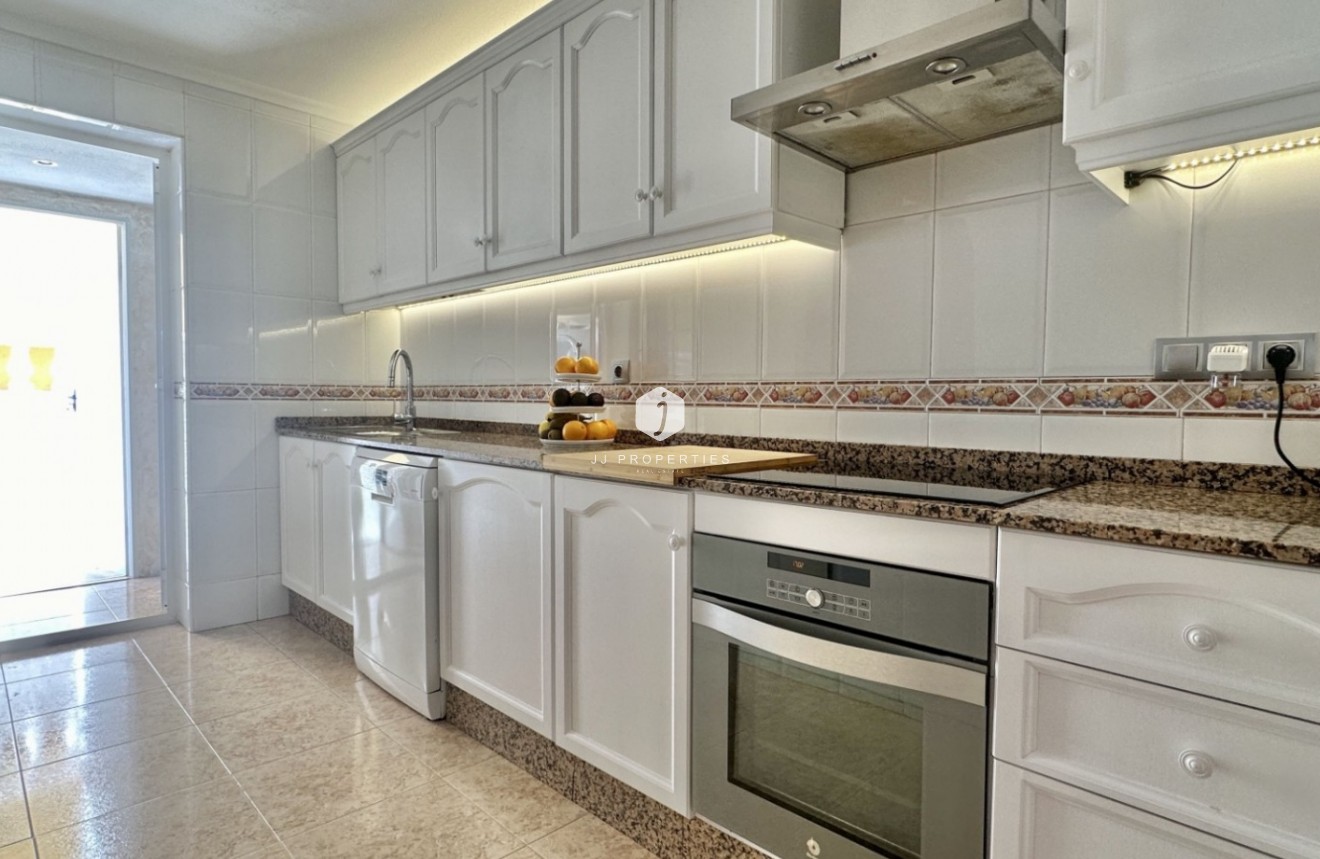 Tweedehands - Chalet -
Orihuela Costa - Costa Blanca