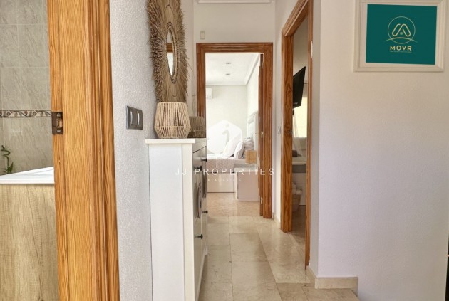 Tweedehands - Chalet -
Orihuela Costa - Costa Blanca