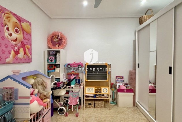 Tweedehands - Chalet -
Orihuela Costa - Costa Blanca