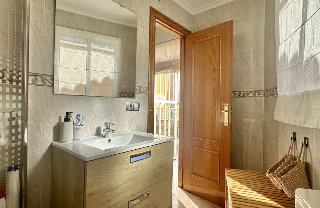 Tweedehands - Chalet -
Orihuela Costa - Costa Blanca