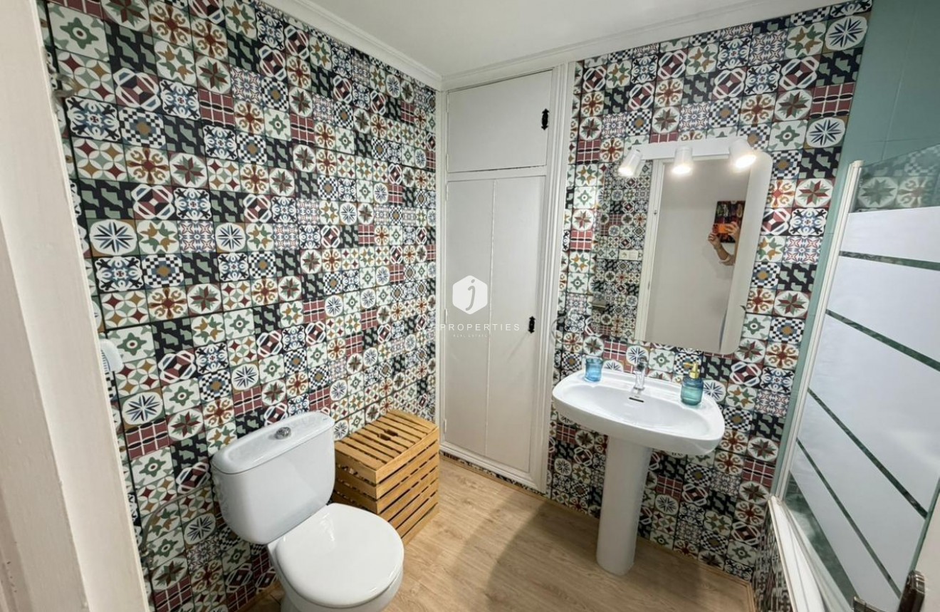 Tweedehands - Appartement / flat -
Torrevieja - Playa del Cura