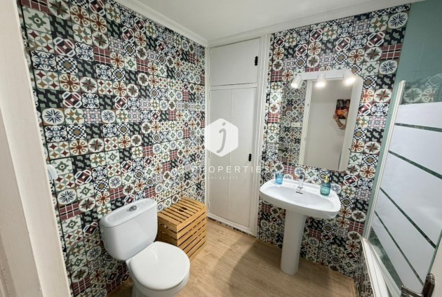 Tweedehands - Appartement / flat -
Torrevieja - Playa del Cura