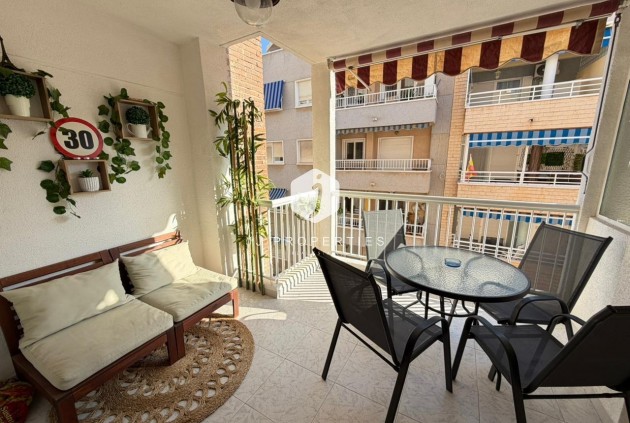 Tweedehands - Appartement / flat -
Torrevieja - Playa del Cura
