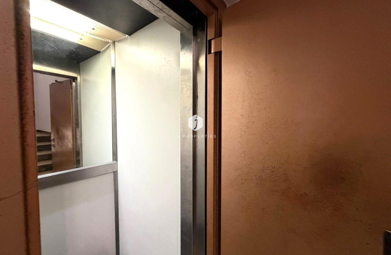 Tweedehands - Appartement / flat -
Torrevieja - Playa del Cura