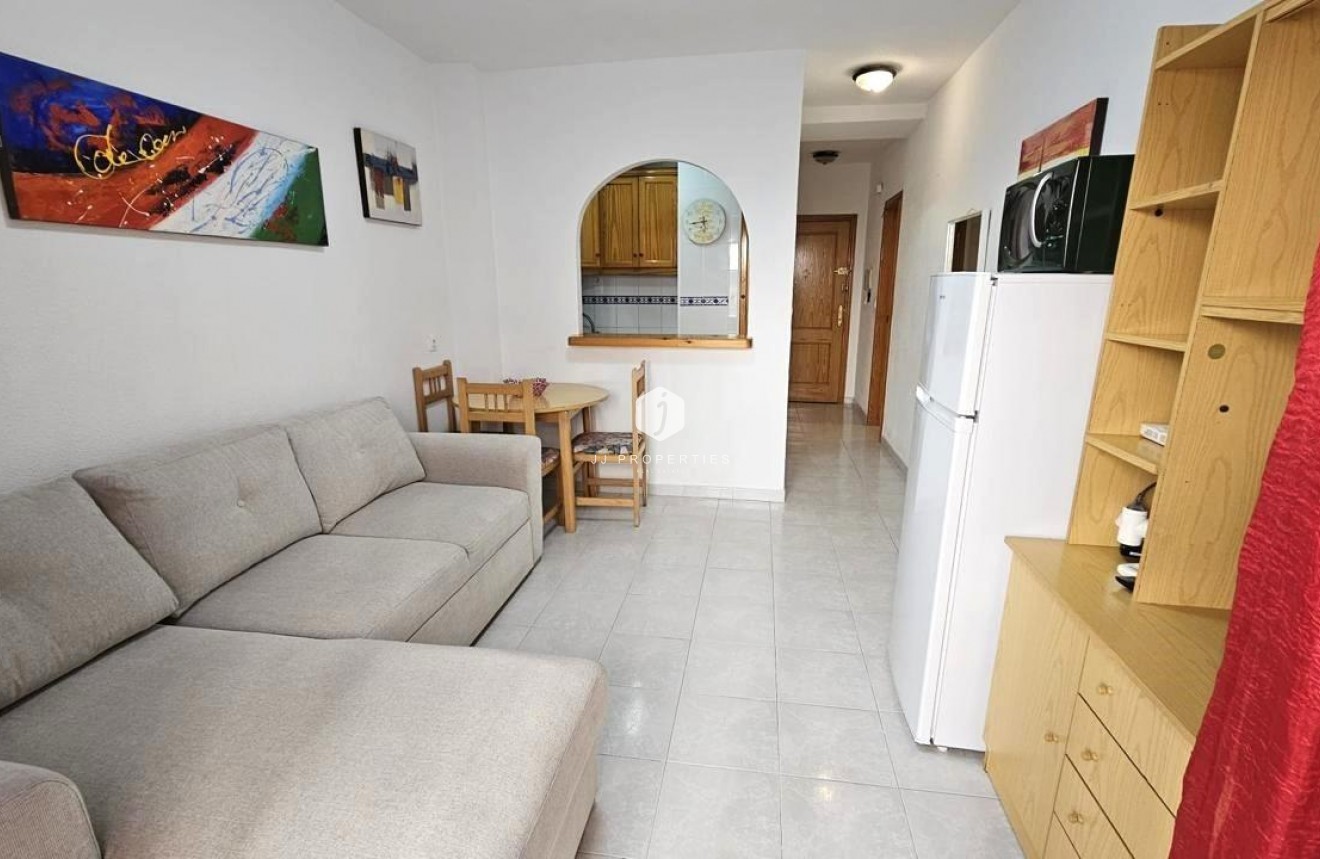 D'occasion - Appartement -
Torrevieja - Acequion