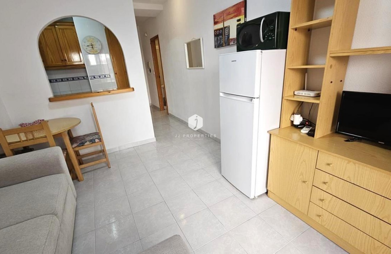 D'occasion - Appartement -
Torrevieja - Acequion