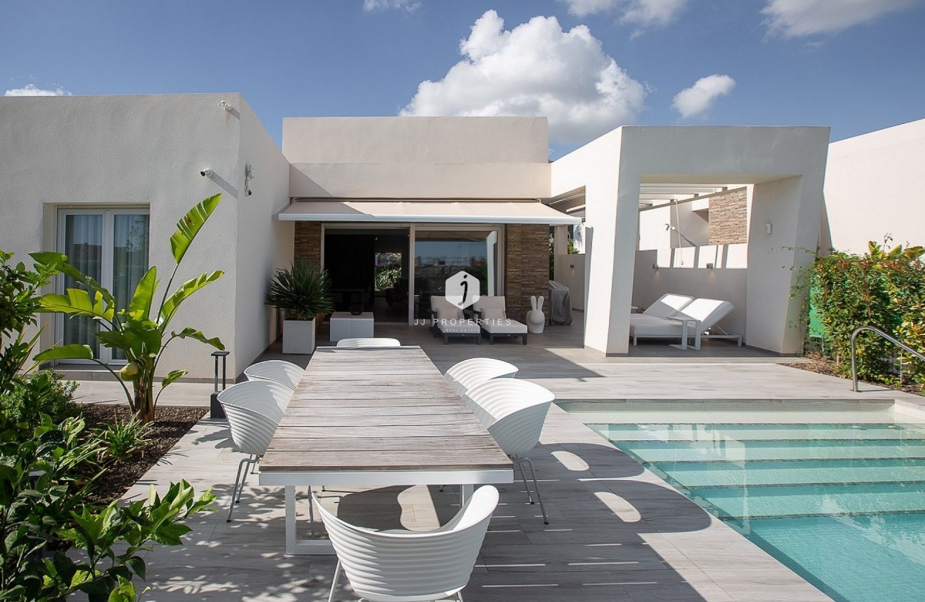 Z drugiej ręki - Villa -
La Finca Golf Resort - Inland