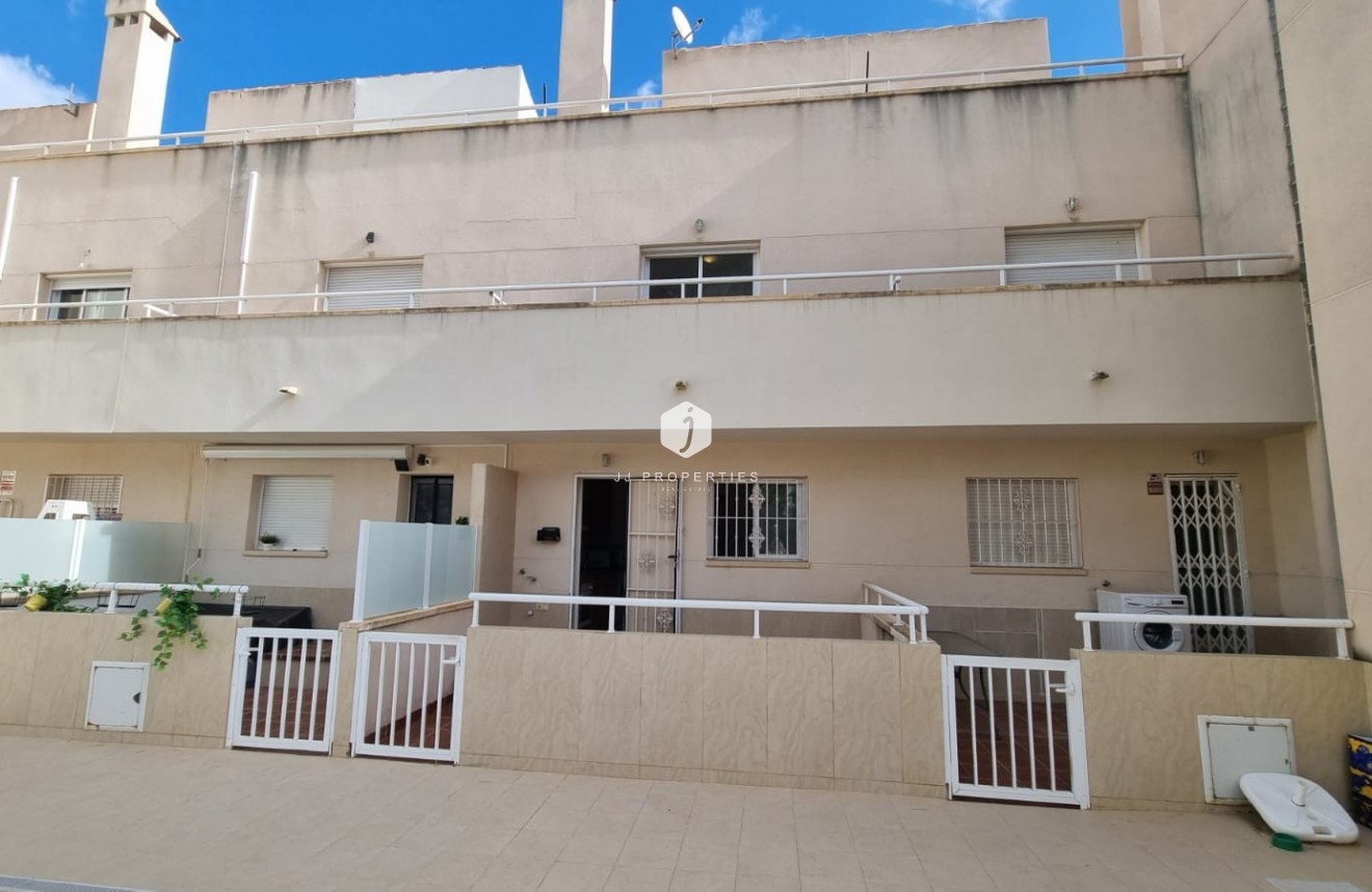 Tweedehands - Chalet -
Orihuela Costa - Costa Blanca