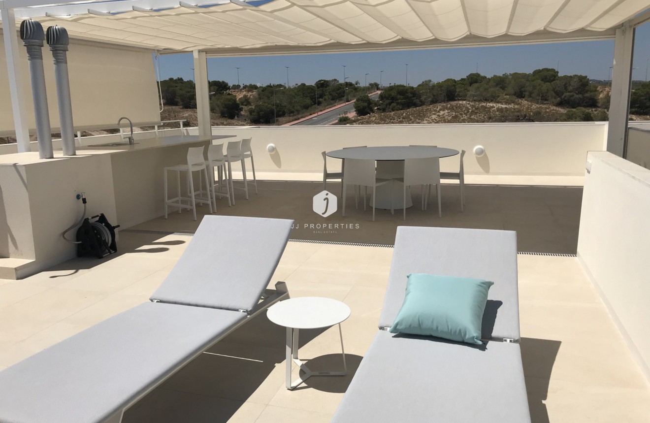 D'occasion - Attique -
Torrevieja - Los Balcones