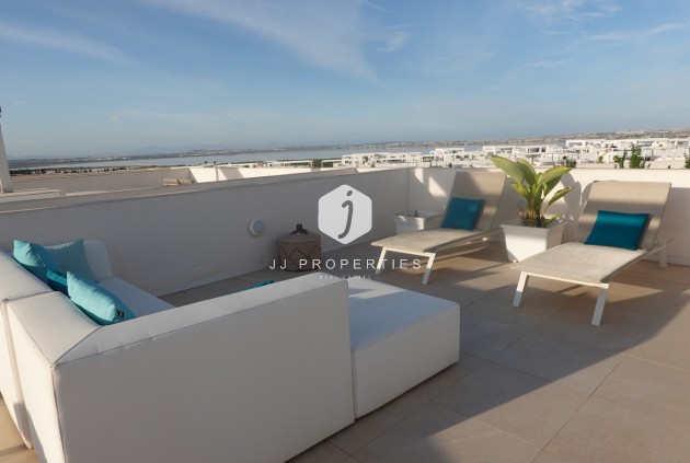 D'occasion - Attique -
Torrevieja - Los Balcones