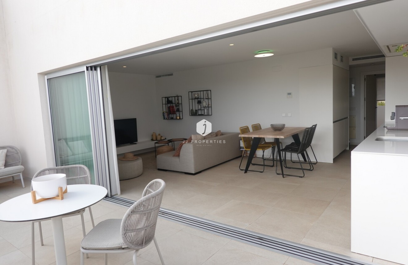 D'occasion - Attique -
Torrevieja - Los Balcones