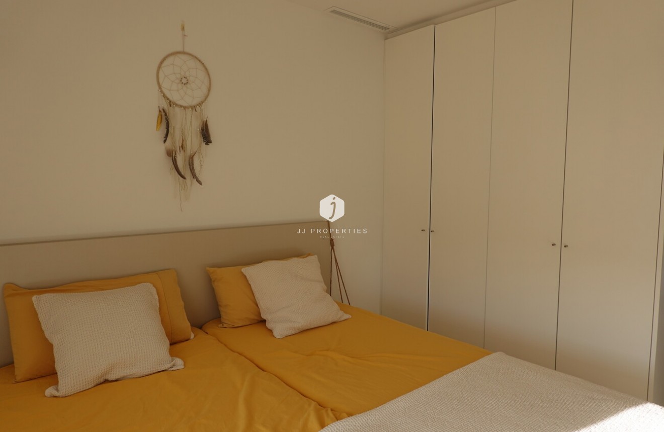 D'occasion - Attique -
Torrevieja - Los Balcones