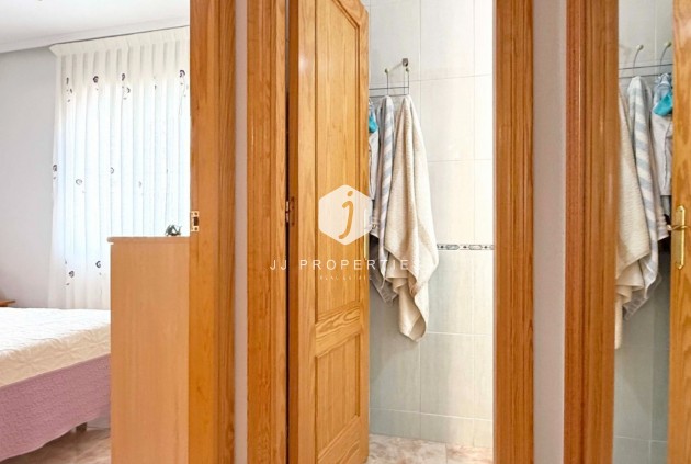 Aus zweiter Hand - Chalet -
Orihuela Costa - Costa Blanca