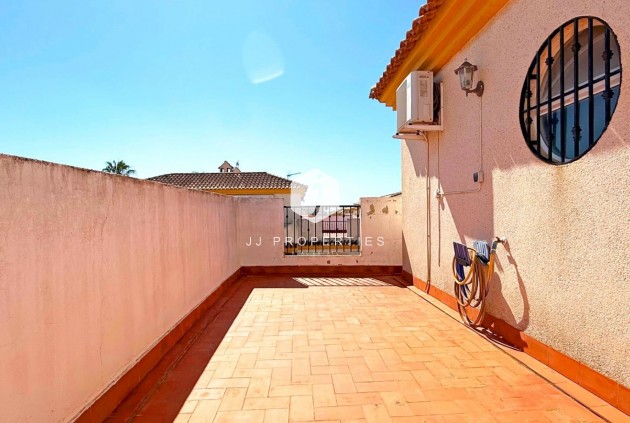 Aus zweiter Hand - Chalet -
Orihuela Costa - Costa Blanca