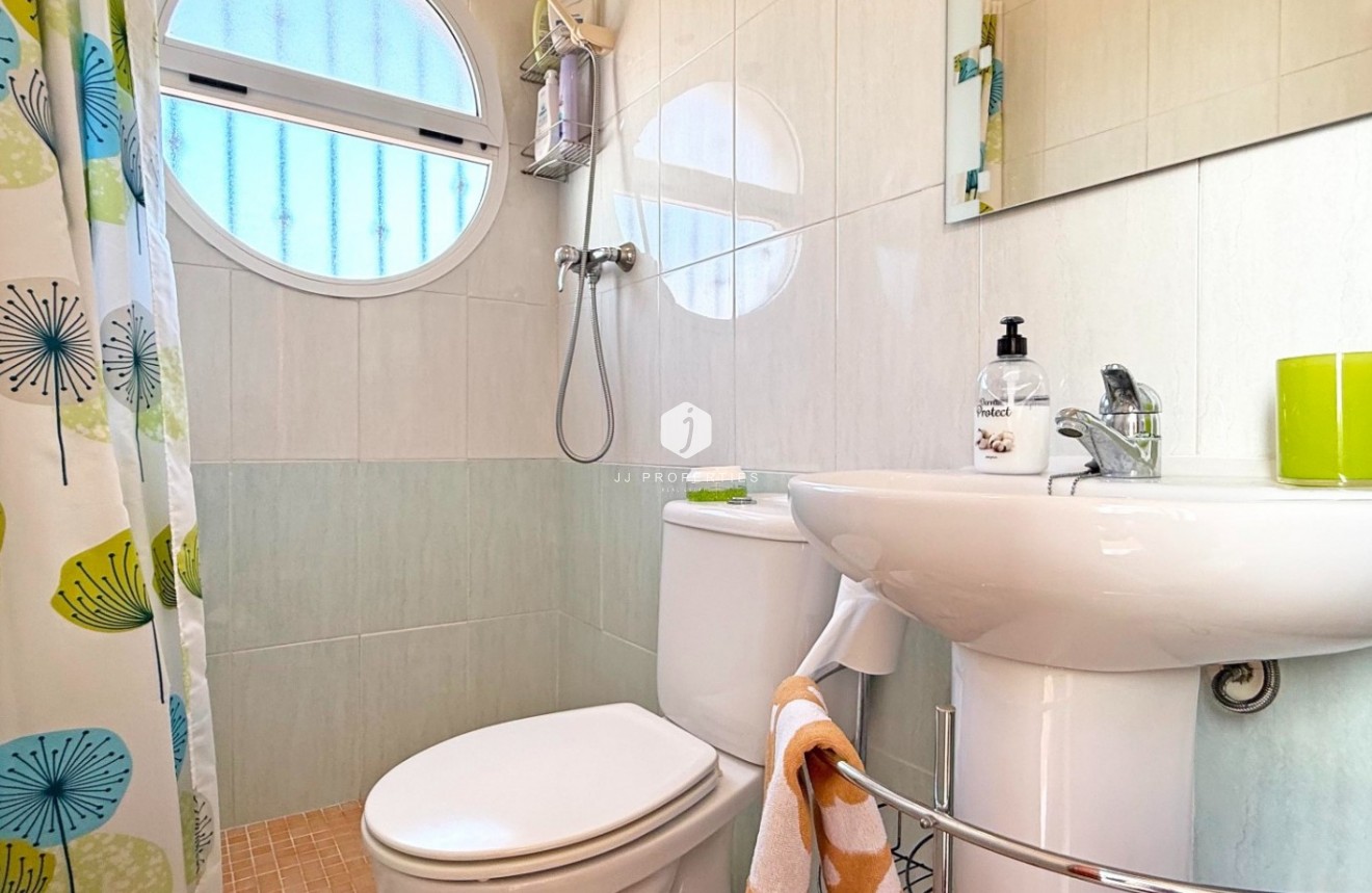 Aus zweiter Hand - Chalet -
Orihuela Costa - Costa Blanca