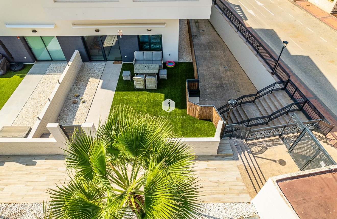 Tweedehands - Appartement / flat -
Algorfa - Inland