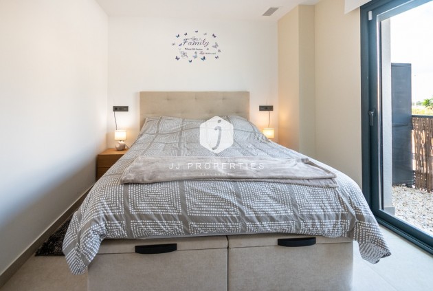 Tweedehands - Appartement / flat -
Algorfa - Inland