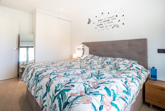 Tweedehands - Appartement / flat -
Algorfa - Inland