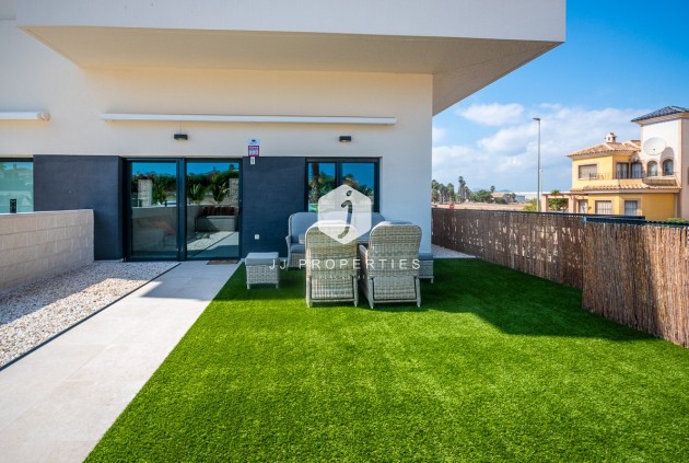 Tweedehands - Appartement / flat -
Algorfa - Inland