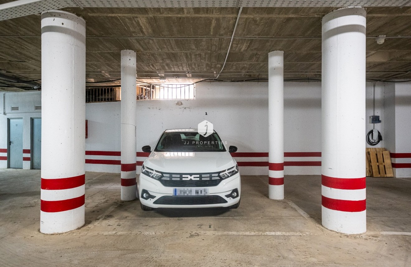 Tweedehands - Appartement / flat -
Algorfa - Inland