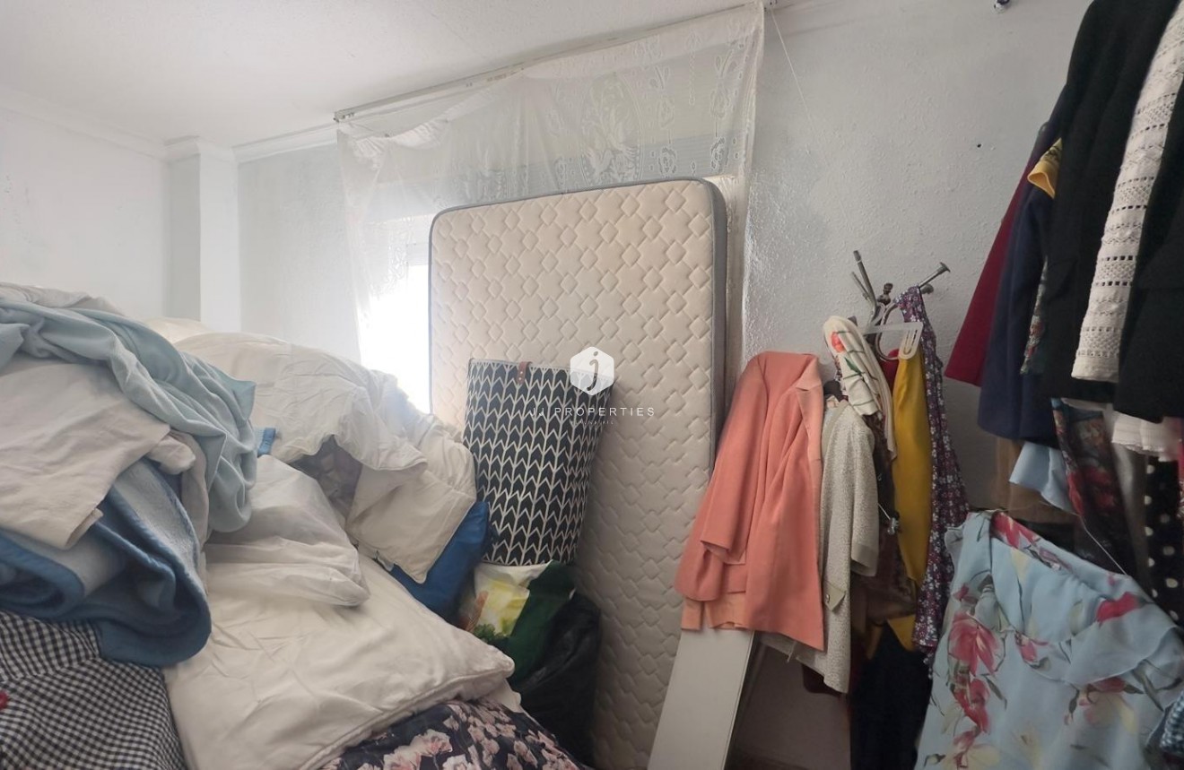 Tweedehands - Penthouse -
Torrevieja - Estacion de autobuses