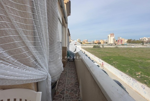 Tweedehands - Penthouse -
Torrevieja - Estacion de autobuses