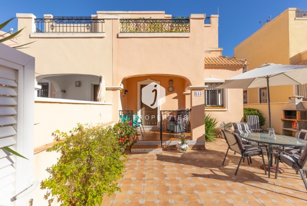 Segunda mano - Chalet -
Orihuela Costa - PAU 8