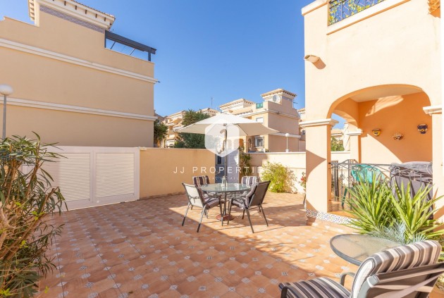 Segunda mano - Chalet -
Orihuela Costa - PAU 8