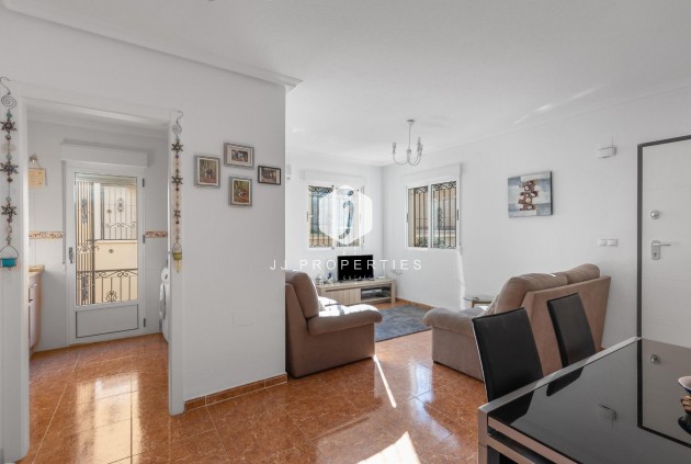 Segunda mano - Chalet -
Orihuela Costa - PAU 8