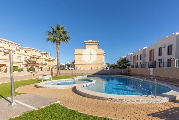 Segunda mano - Chalet -
Orihuela Costa - PAU 8