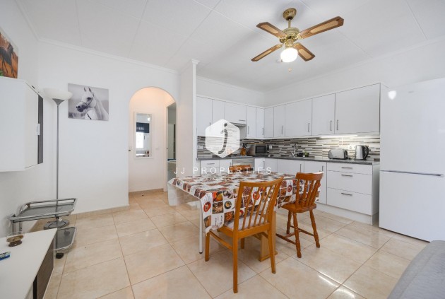 Segunda mano - Chalet -
Torrevieja - La Siesta - El Salado - Torreta