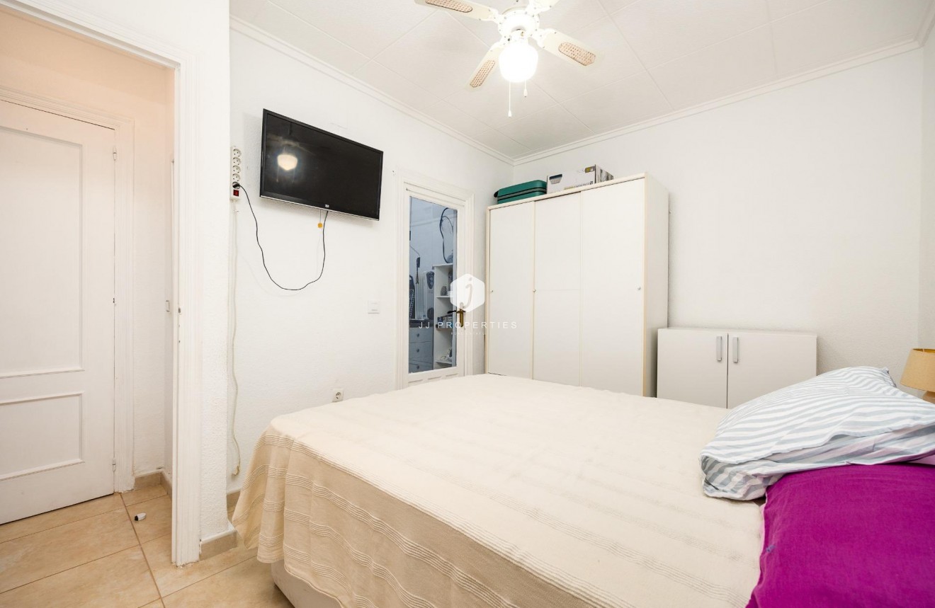 Segunda mano - Chalet -
Torrevieja - La Siesta - El Salado - Torreta