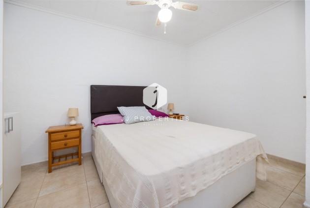 Segunda mano - Chalet -
Torrevieja - La Siesta - El Salado - Torreta