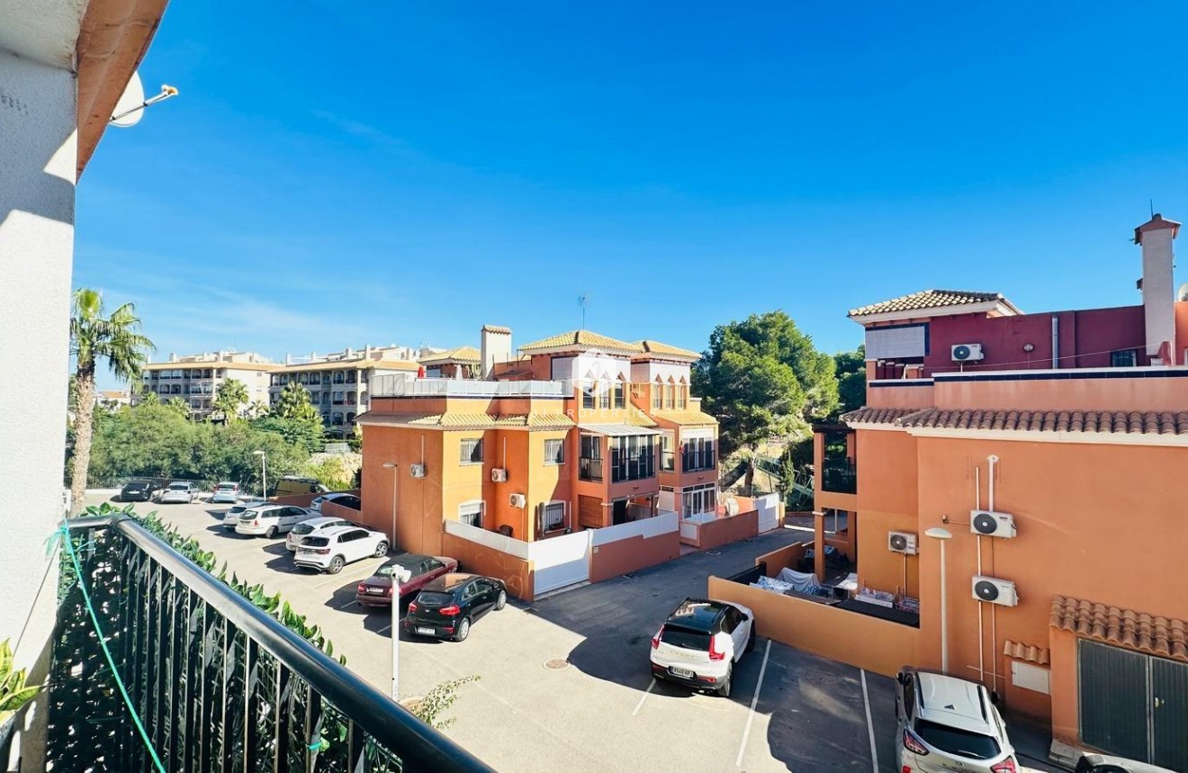 Segunda mano - Apartamento / piso -
Orihuela Costa - Playa Flamenca