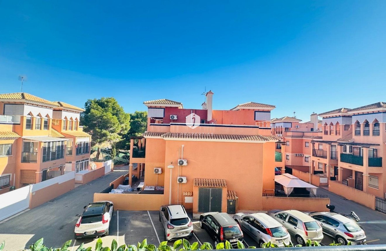 Segunda mano - Apartamento / piso -
Orihuela Costa - Playa Flamenca