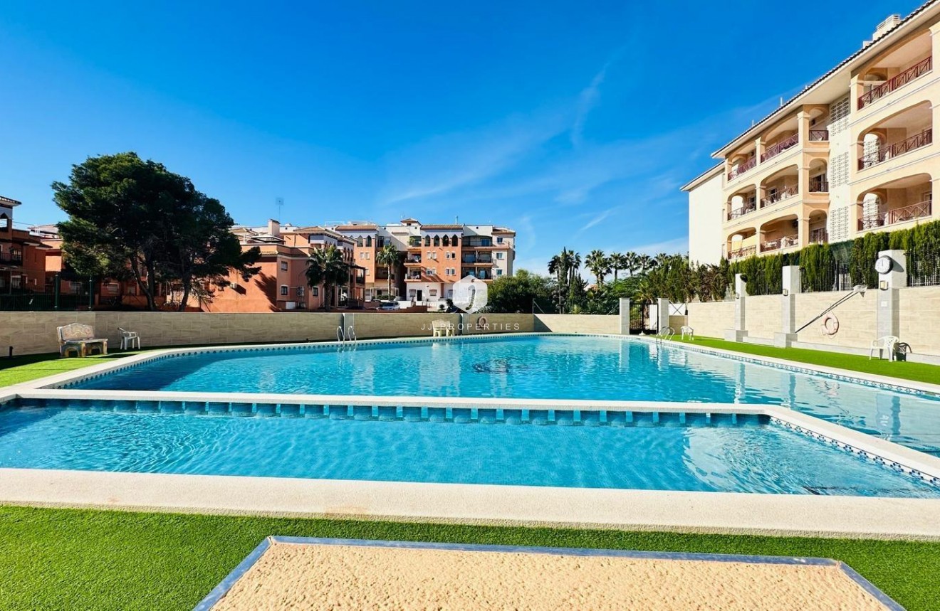 Segunda mano - Apartamento / piso -
Orihuela Costa - Playa Flamenca